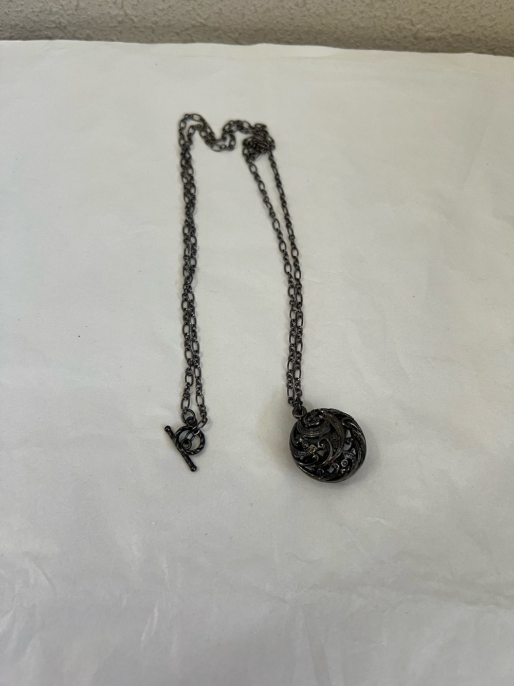 Black Ornate Globe-Shape Pendant Necklace with Toggle Closure Fashion Jewelry
